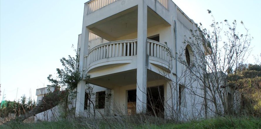 Вилла с 4 спальнями в Терми, Греция №60066