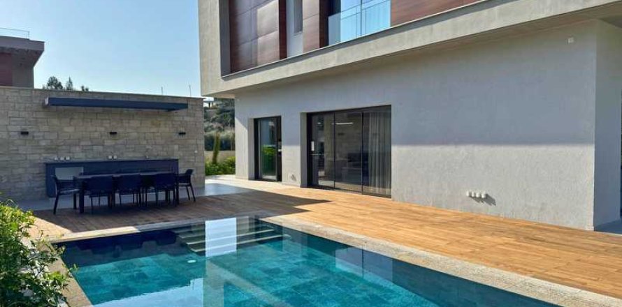5 bedrooms Villa in Mouttagiaka, Cyprus No. 78918