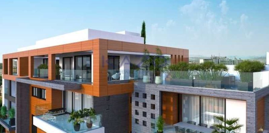 4 bedrooms Penthouse in Limassol, Cyprus No. 73751