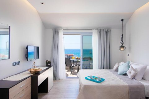 Отель, гостиница с 46 комнатами в Тасос, Греция №109156 12