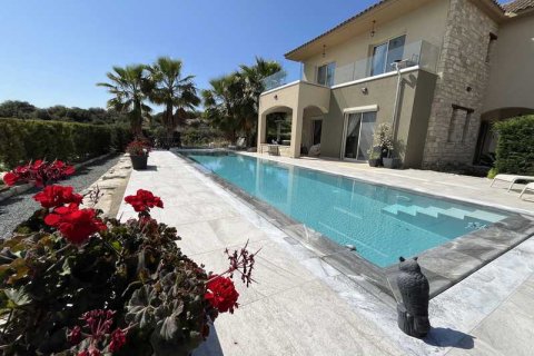 3 bedrooms House in Foinikaria, Cyprus No. 78336 16