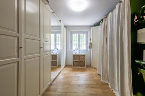 3 bedrooms House in Vallauris, France No. 80599 6