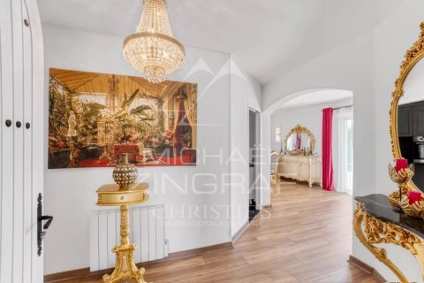 4 chambres Villa à Le Tignet, France No. 67931 9