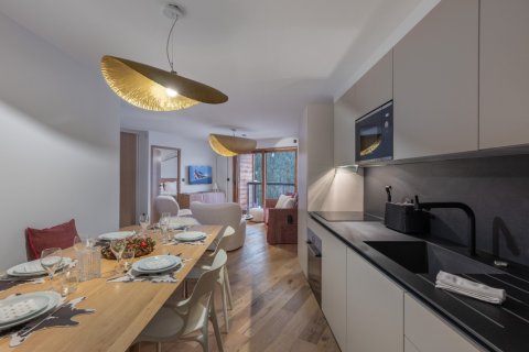 2 bedrooms Apartment in Courchevel, France No. 99506 9