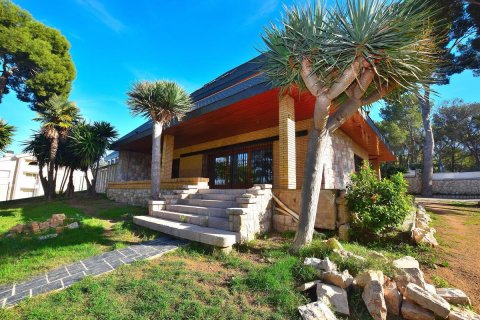 6 bedrooms Properties in Bat Xat, Vietnam No. 25433