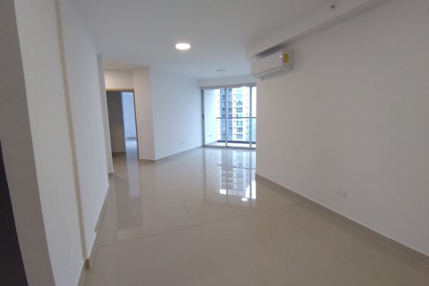 3 bedrooms Apartment in Panama City, Panama No. 109763 2