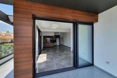 4 bedrooms Penthouse in Limassol, Cyprus No. 34819 10