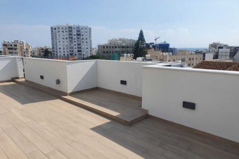 4 bedrooms Penthouse in Limassol, Cyprus No. 34819 14