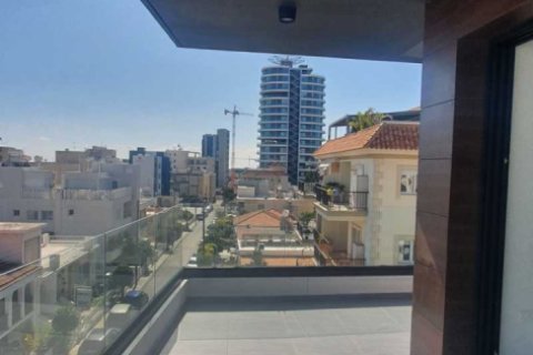 4 bedrooms Penthouse in Limassol, Cyprus No. 34819 17