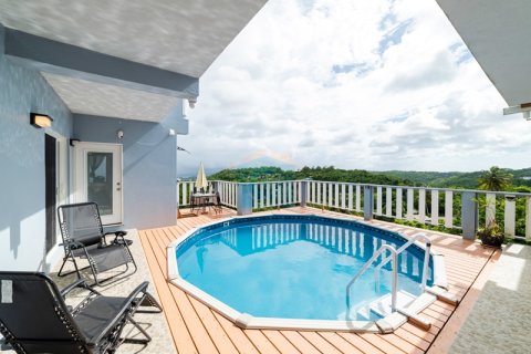 4 bedrooms House in Saint George South, Grenada No. 107174 28