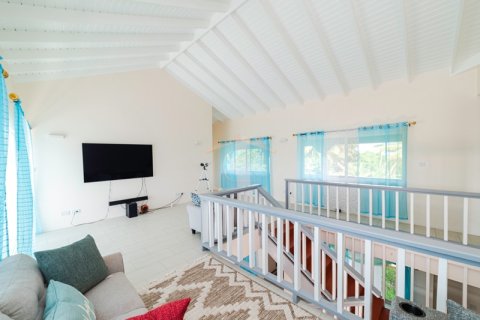4 bedrooms House in Saint George South, Grenada No. 107174 24