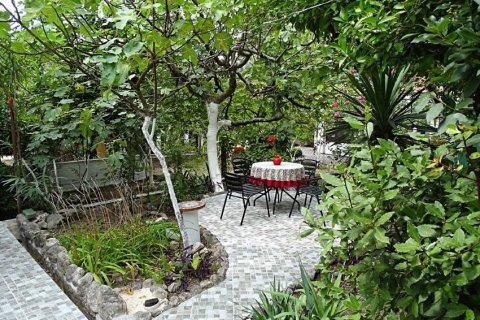 Дом с 2 спальнями в Котор, Черногория №77836 8