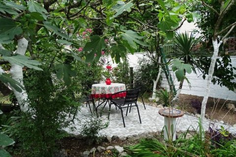 Дом с 2 спальнями в Котор, Черногория №77836 2