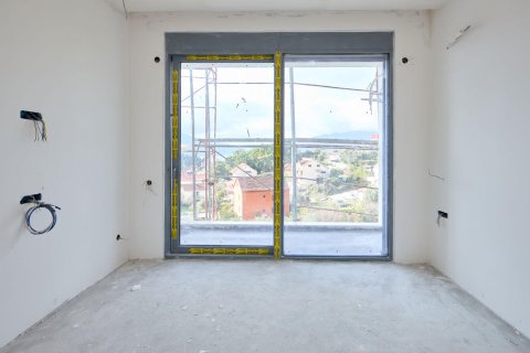 2 dormitorios Apartment en Tivat, Montenegro No. 104682 7