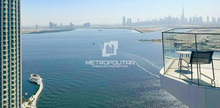 Квартира с 1 спальней в Address Harbour Point, ОАЭ №119465