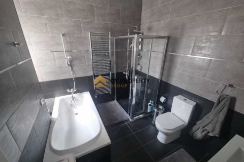 4 bedrooms House in Aradippou, Cyprus No. 40171 4