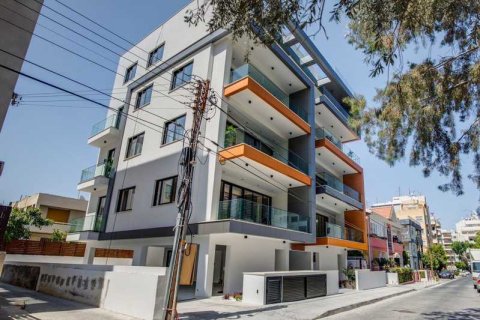 2 bedrooms Apartment in Limassol, Cyprus No. 81818 12