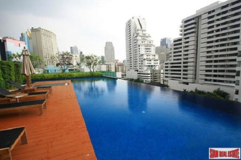 2 bedrooms Apartment in Bangkok, Thailand No. 96208 4