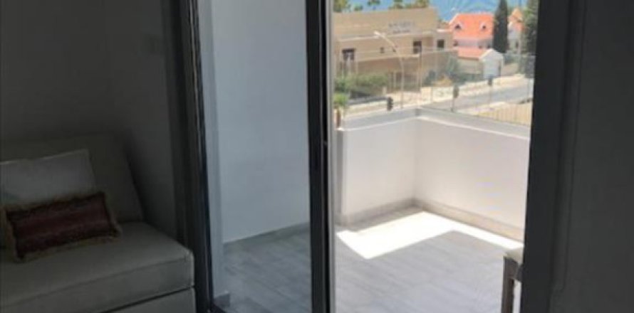 4 bedrooms Apartment in Limassol, Cyprus No. 106396
