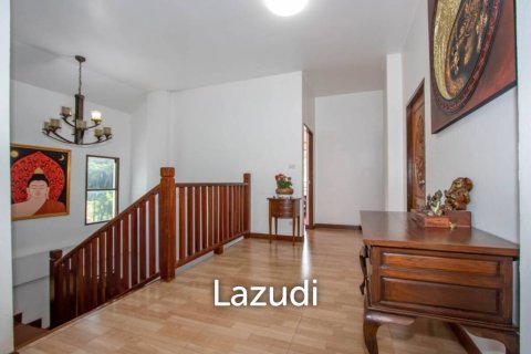 4 bedrooms House in Chiang Mai, Thailand No. 98021 10