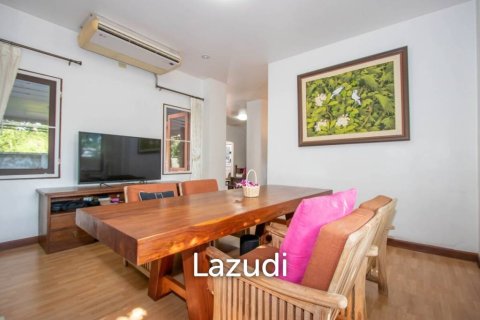 4 bedrooms House in Chiang Mai, Thailand No. 98021 5