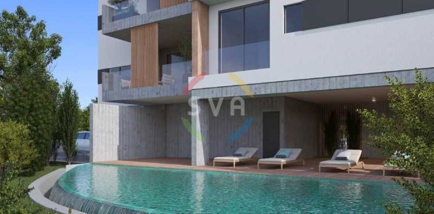 Пентхаус с 2 спальнями в Лимассол, Кипр №82191