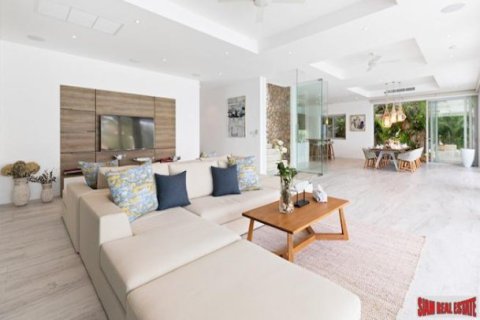 4 bedrooms Villa in Ko Samui, Thailand No. 96228 19