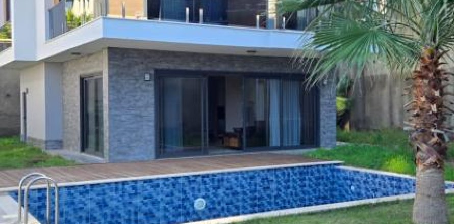 Вилла с 4 комнатами в Каргыджак, Турция №124156