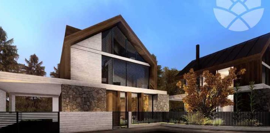 4 bedrooms House in Pano Platres, Cyprus No. 30288