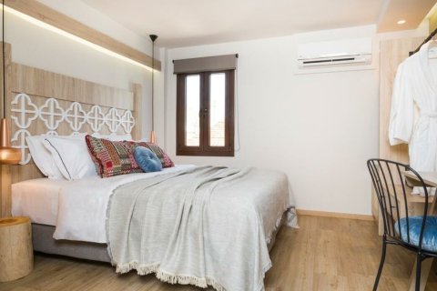 4 bedrooms Commercial property in Chania, Greece No. 23929 14