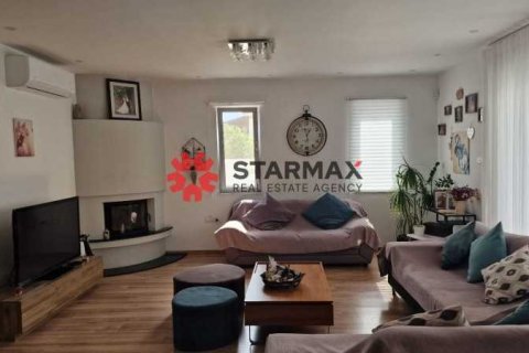 Дом с 3 спальнями в Арадипу, Кипр №82065 1