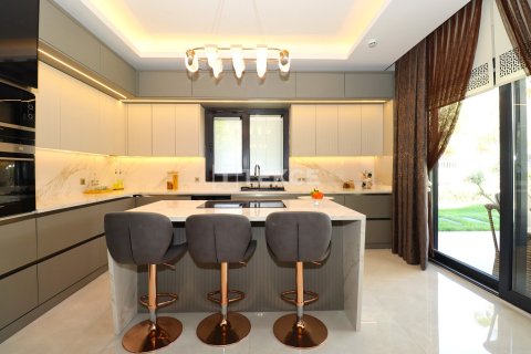 Вилла с 6 спальнями в Phu Tan, Вьетнам №16827 17