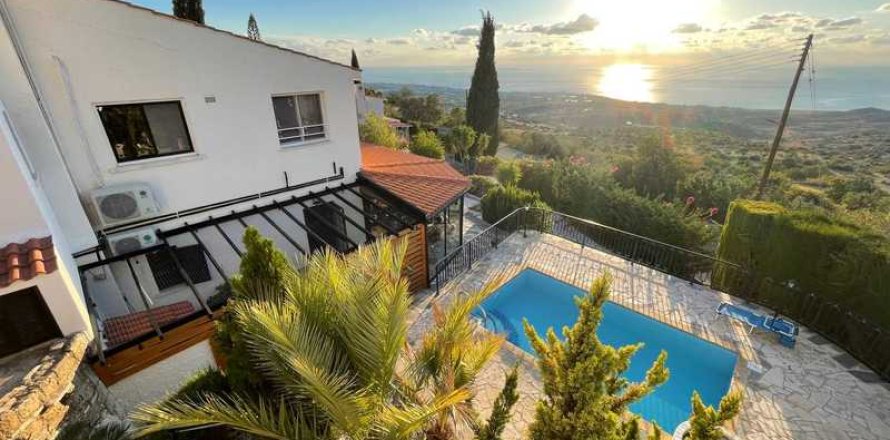 5 chambres Villa à Tala, Cyprus No. 78022