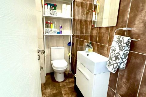 2 chambres Appartement à Limassol, Cyprus No. 64155 3