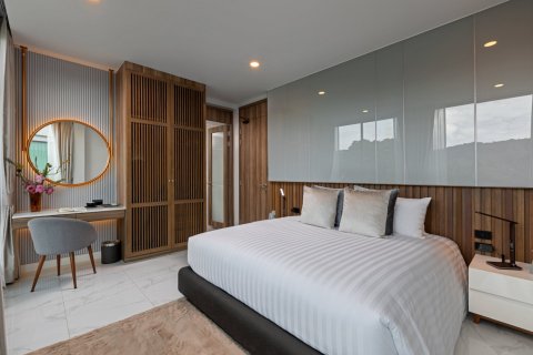 4 bedrooms Villa in Phuket, Thailand No. 98459 17