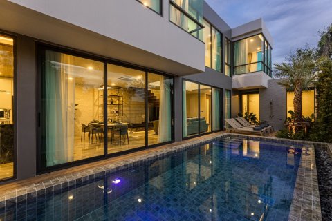 4 bedrooms Villa in Phuket, Thailand No. 98459 8