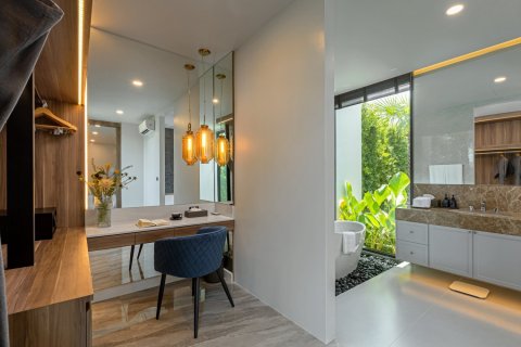 4 bedrooms Villa in Phuket, Thailand No. 98459 25