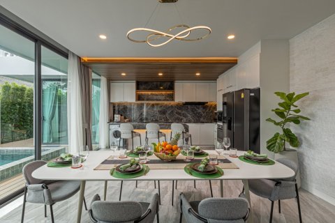 4 bedrooms Villa in Phuket, Thailand No. 98459 30