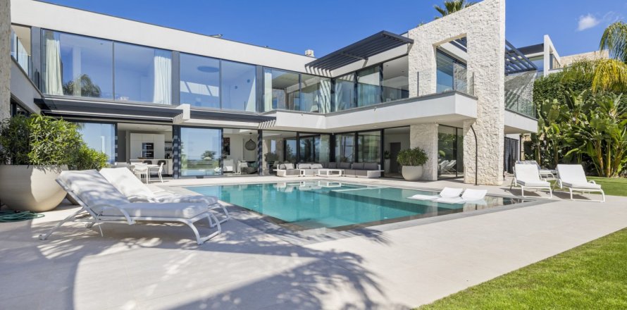 Дом с 5 спальнями в Бенахавис, Испания №112635