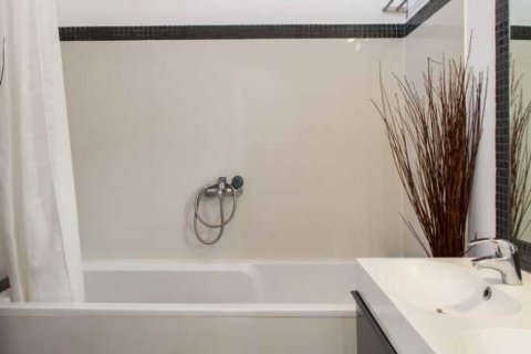 1 bedroom Apartment in Heraklion, Greece No. 56003 14