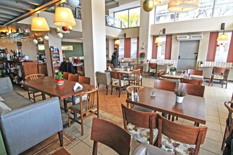 250m² Commercial property à Kalamaria, Greece No. 59623 6