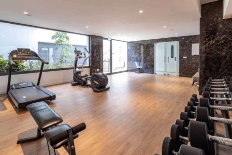 3 bedrooms Apartment in Limassol, Cyprus No. 105488 10