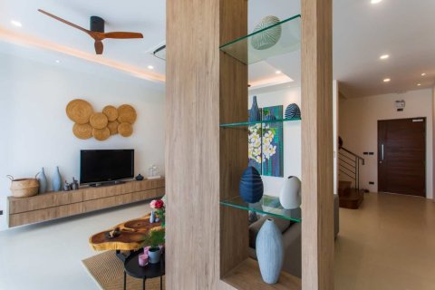 5 bedrooms Villa in Ko Samui, Thailand No. 2119 11