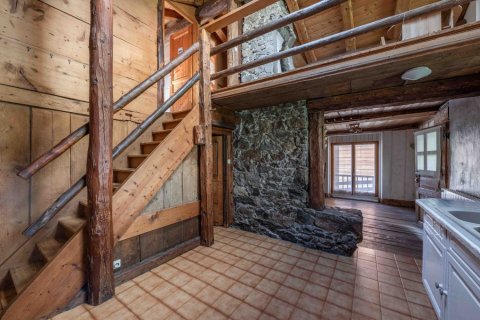 3 bedrooms House in Vallorcine, France No. 99744 6