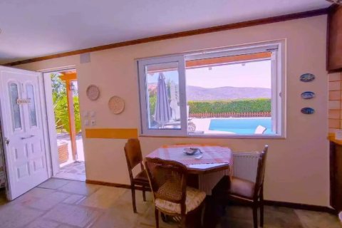 4 bedrooms House in Kalyvia Thorikou, Greece No. 54328 14