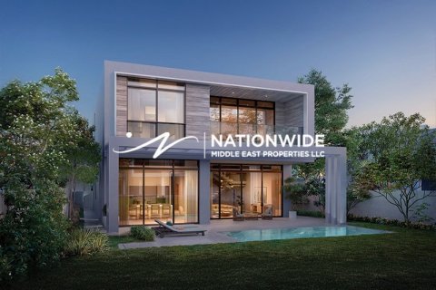 4 bedrooms Villa in Abu Dhabi, UAE No. 122852