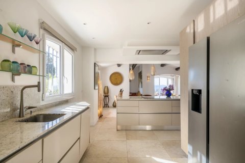 Дом с 5 спальнями в Ле Тинье, Франция №37769 9