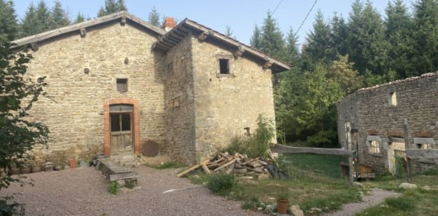 4 bedrooms House in Viscomtat, France No. 69423