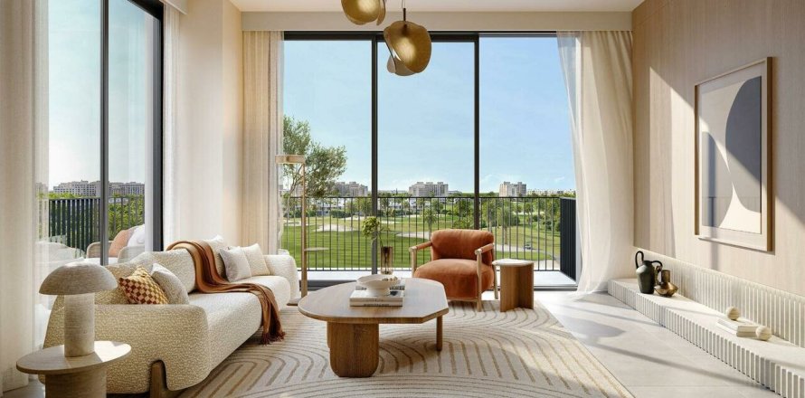3 bedrooms Townhouse in Dubai, UAE No. 125656