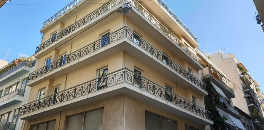 692m² Building in Athens, Greece No. 57813